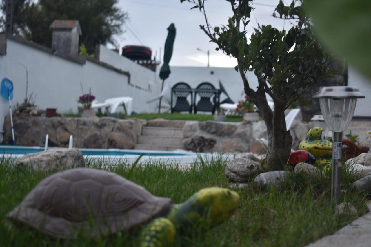 Casa Con Piscina Al Lado Del Mar En Viladesuso *