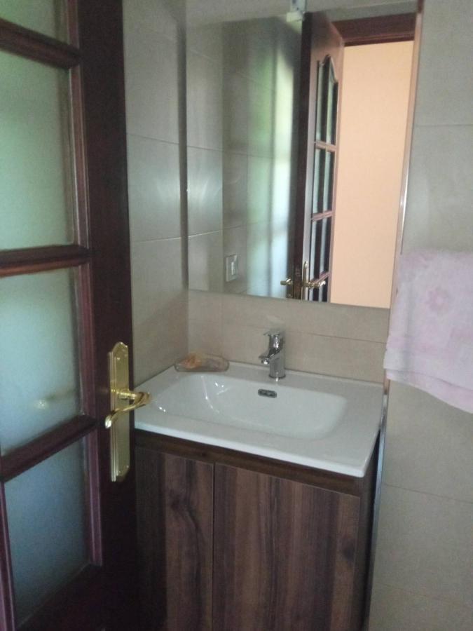 Casa Con Piscina Al Lado Del Mar En Viladesuso *